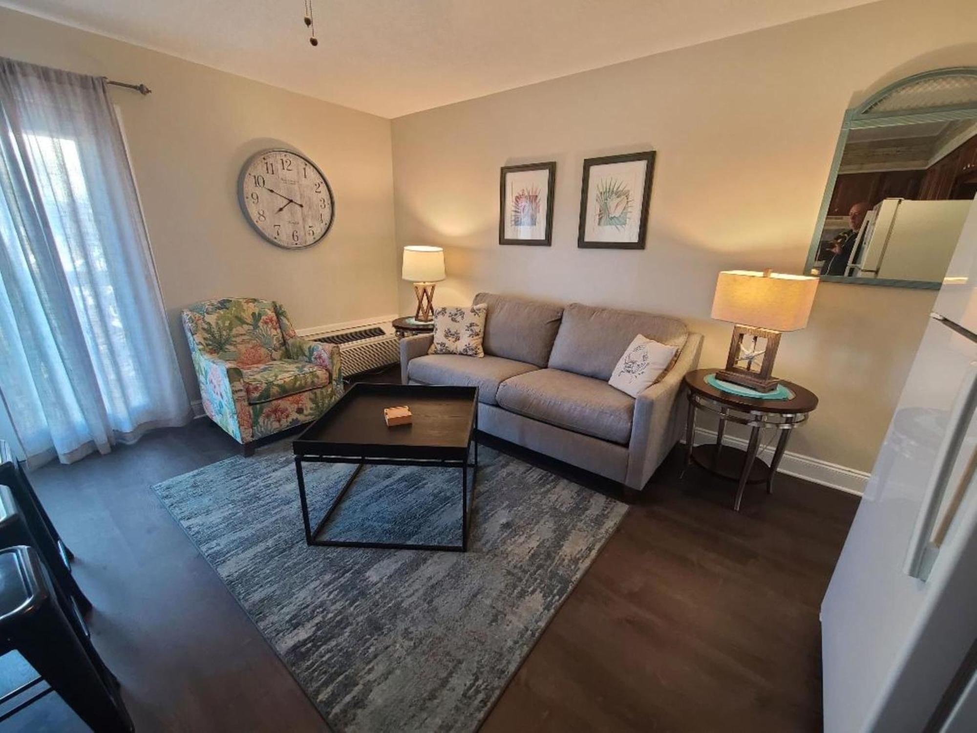 Cozy Condo Just Steps To The Beach, Unit 2 - Sleeps 4 Gulf Shores Exterior photo